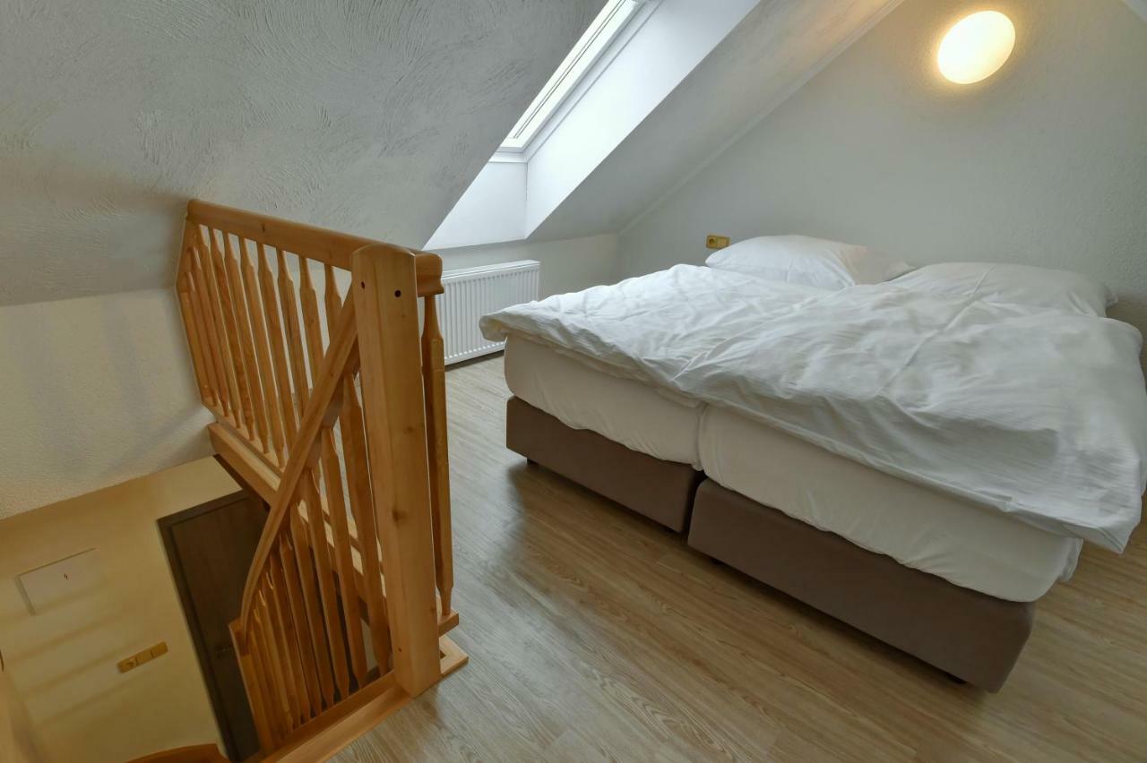 Zamecka Fortovna Obora - Forester House Kaznejov Εξωτερικό φωτογραφία