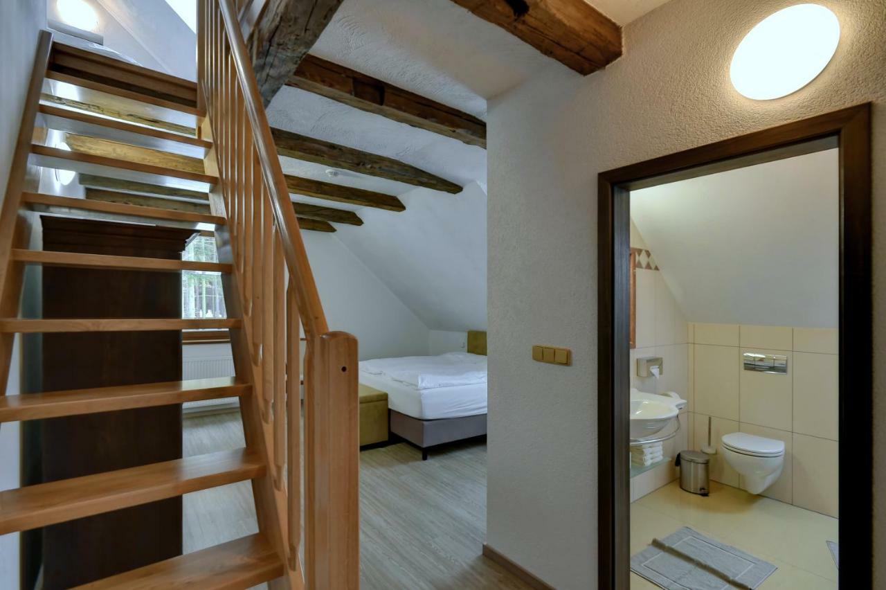 Zamecka Fortovna Obora - Forester House Kaznejov Εξωτερικό φωτογραφία