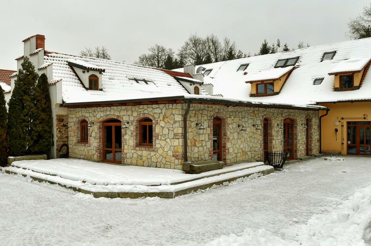 Zamecka Fortovna Obora - Forester House Kaznejov Εξωτερικό φωτογραφία