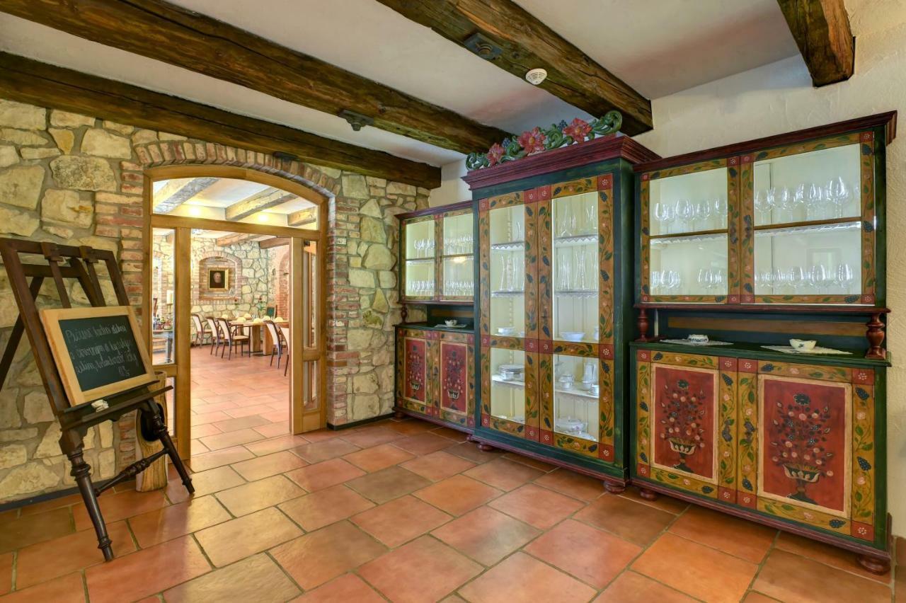 Zamecka Fortovna Obora - Forester House Kaznejov Εξωτερικό φωτογραφία