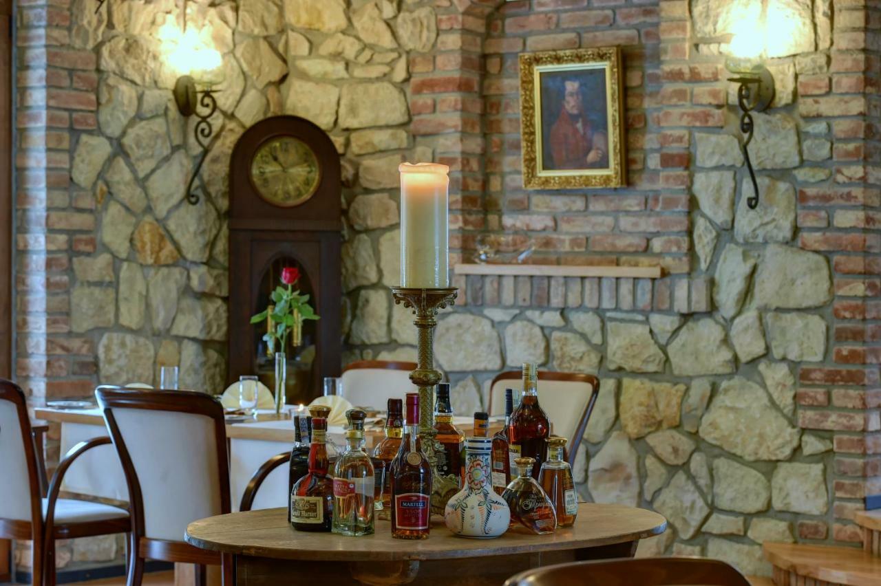 Zamecka Fortovna Obora - Forester House Kaznejov Εξωτερικό φωτογραφία